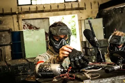 Paintball Praha - Vodárna Suchdol - HraBarev.cz